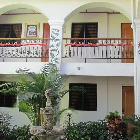 Hotel Villa Serena Escalon サンサルバドル エクステリア 写真