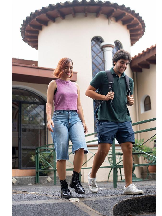Hotel Villa Serena Escalon サンサルバドル エクステリア 写真