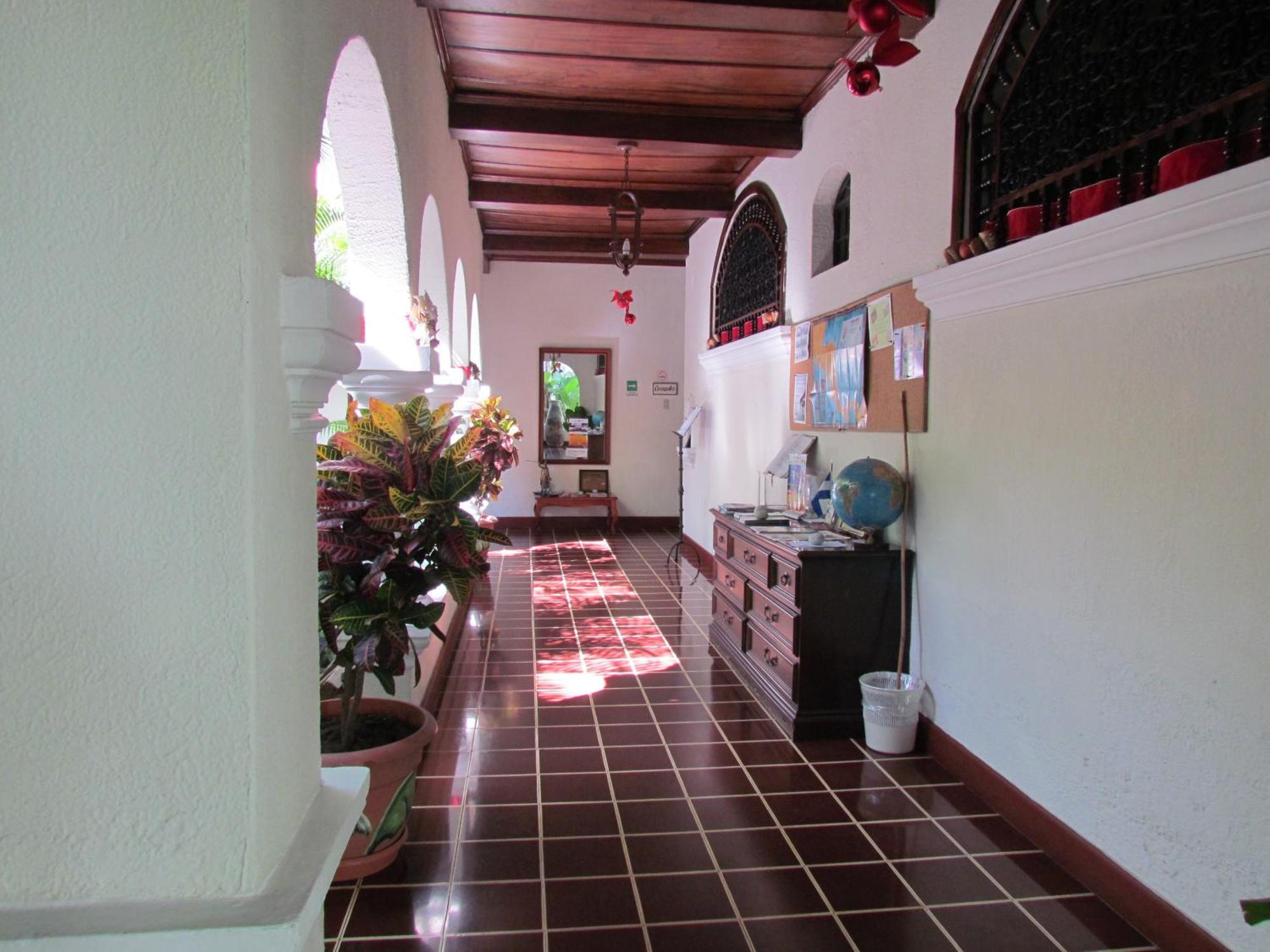 Hotel Villa Serena Escalon サンサルバドル エクステリア 写真